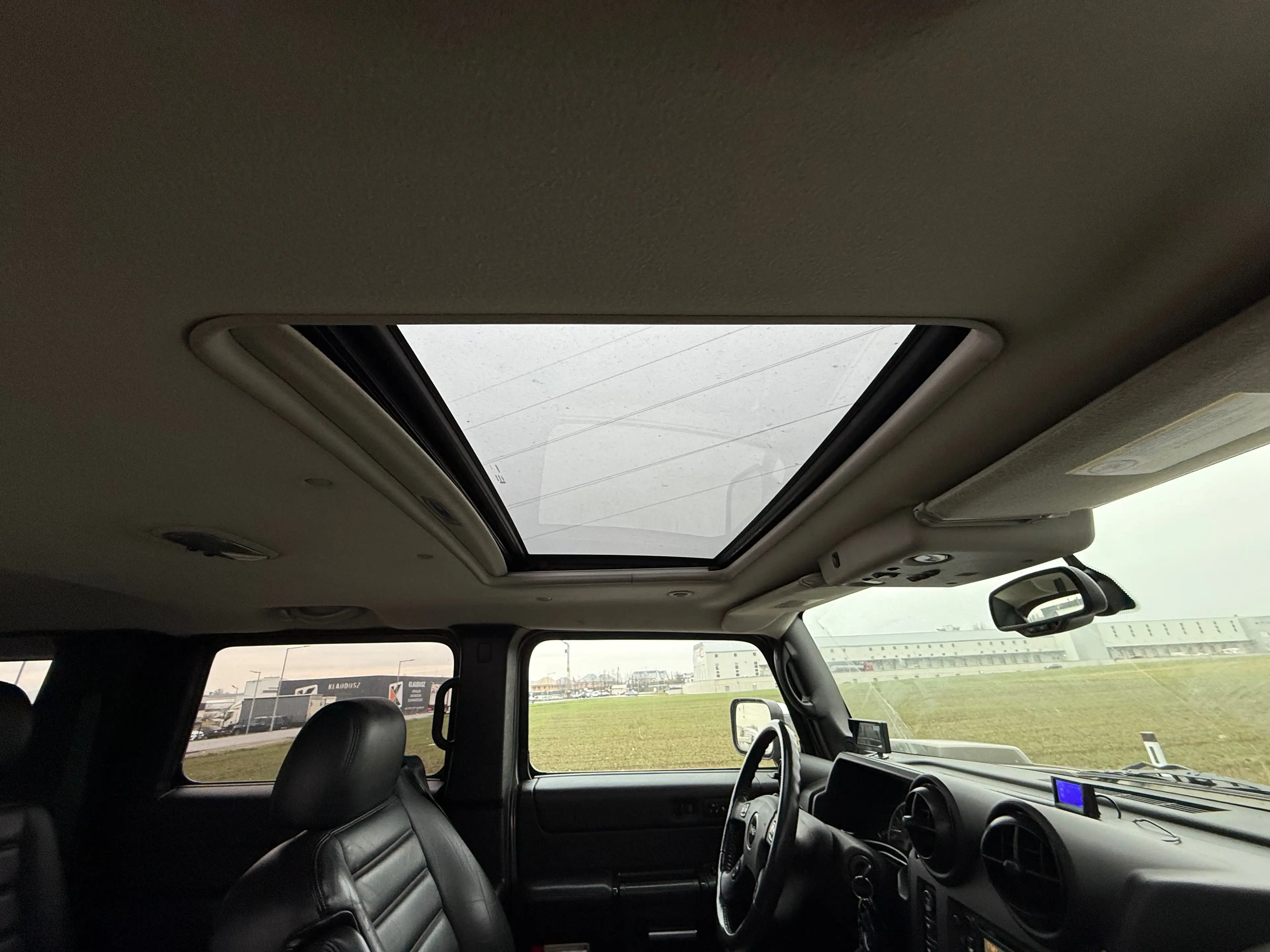 HUMMER H2 H2 SUV Luxury ID:72 — photo 10