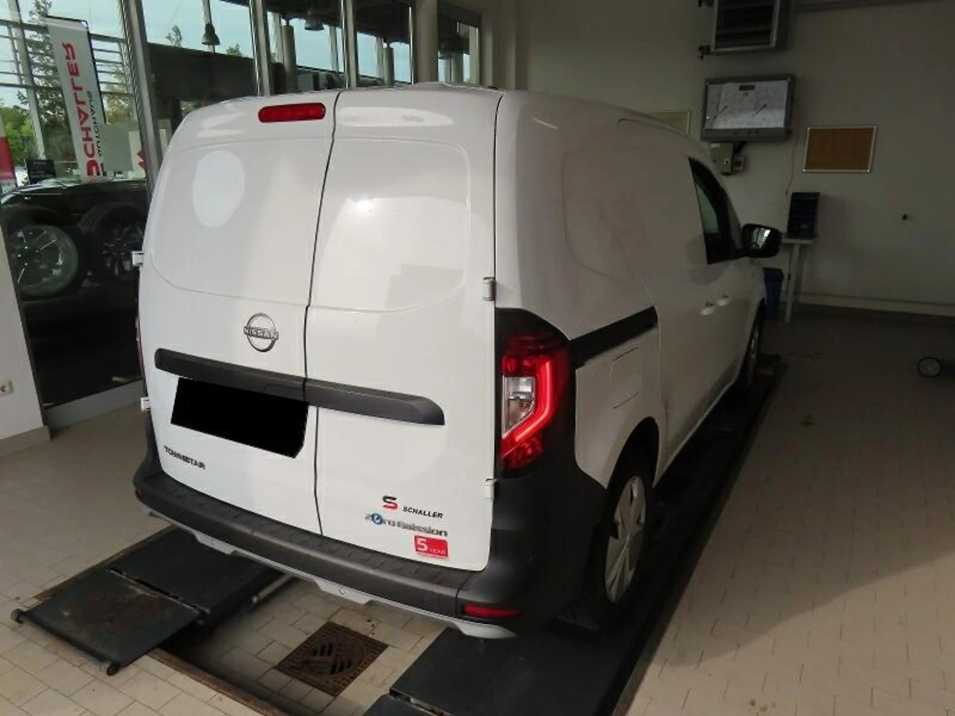 Nissan Townstar EV Kasten L1 2.2t N-Connecta 80kW+NAV+Kamera360+To — photo 3