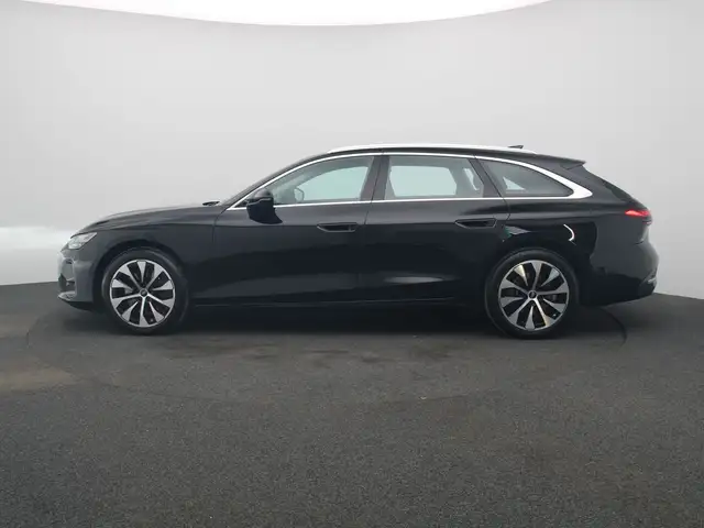 Audi A6 view 4