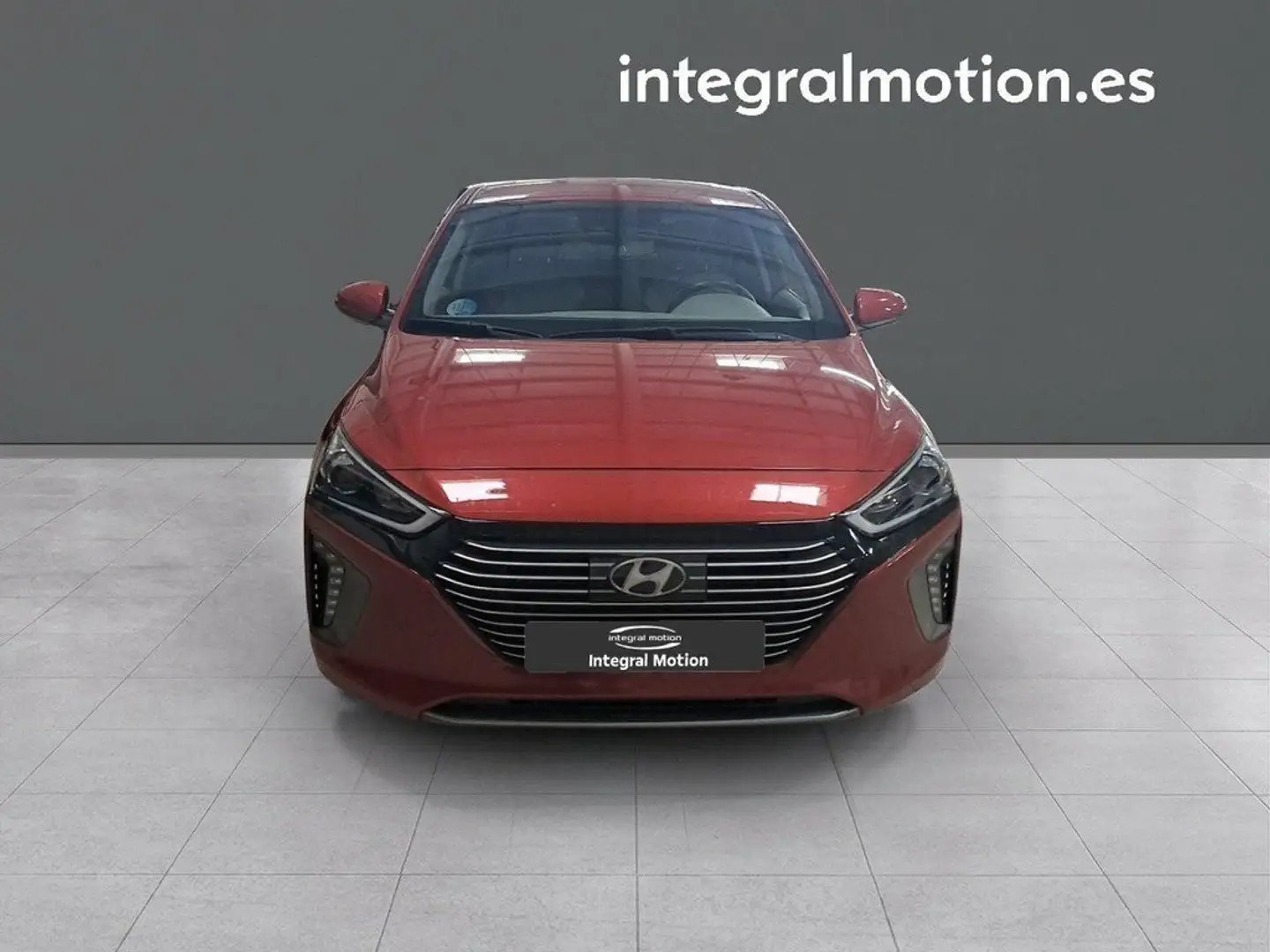 Hyundai IONIQ 1.6 GDI HEV Style DCT Rojo - 2