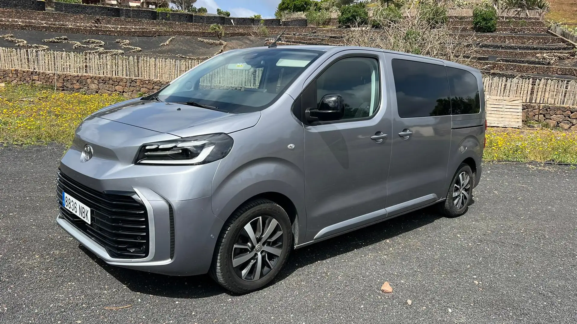 Toyota Proace Proace Family L1 2.0D 8pl. Advance 145 Advance Gris - 2