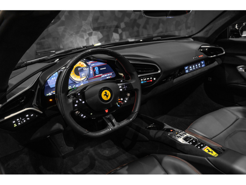 Ferrari 296 GTS NERO DS 1250 V6 BI-TURBO — photo 9