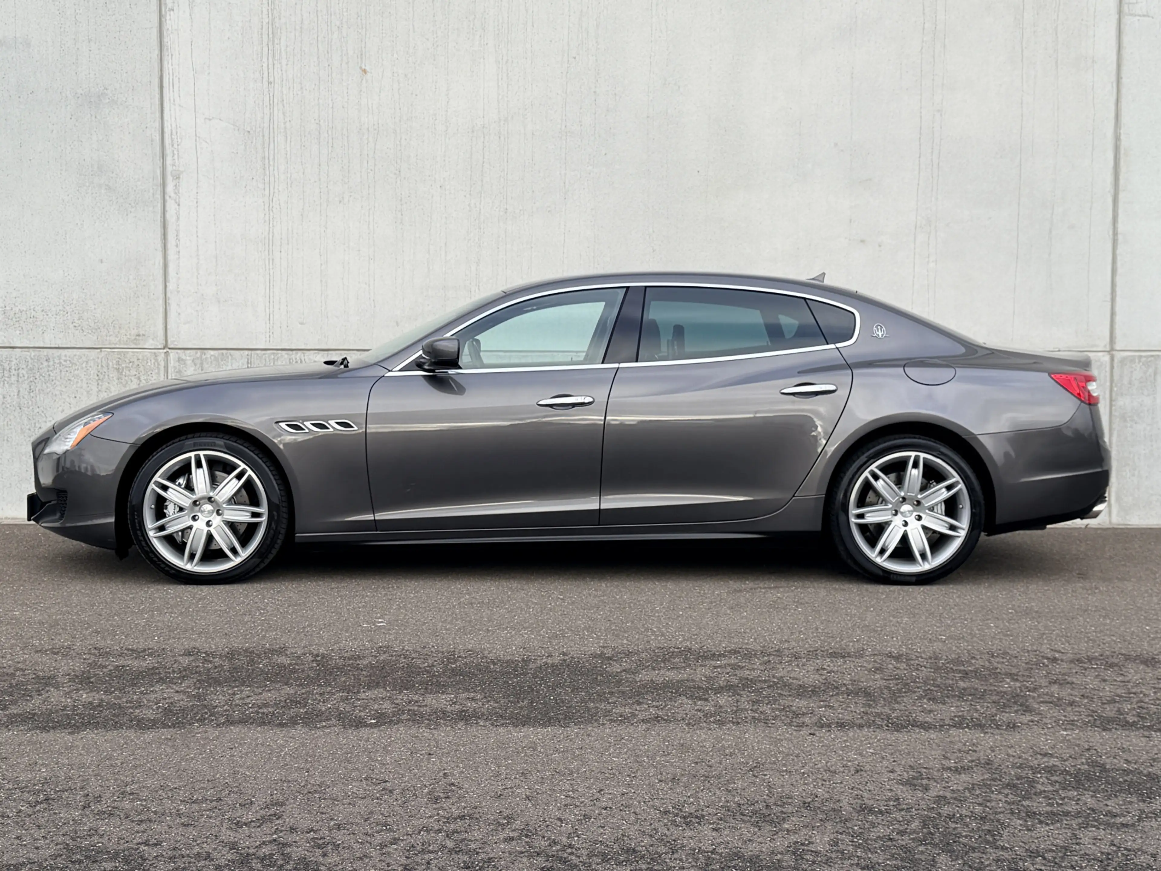 Maserati Quattroporte 3.0 S Q4 / CARPLAY / CLIMA 4-ZONE / EXT. LEATHER / — photo 4