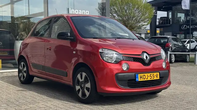 Renault Twingo view 3