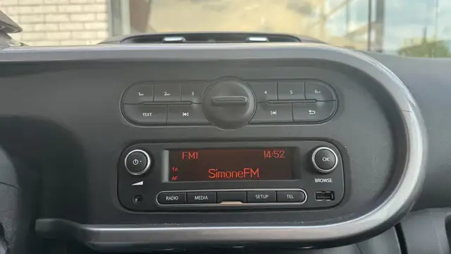 Renault Twingo view 16