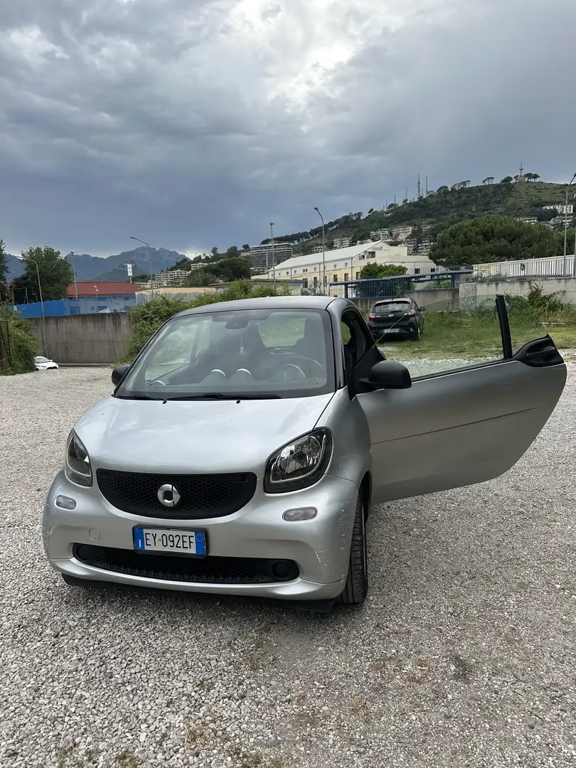 smart forTwo 1.0 Youngster 71cv - 1
