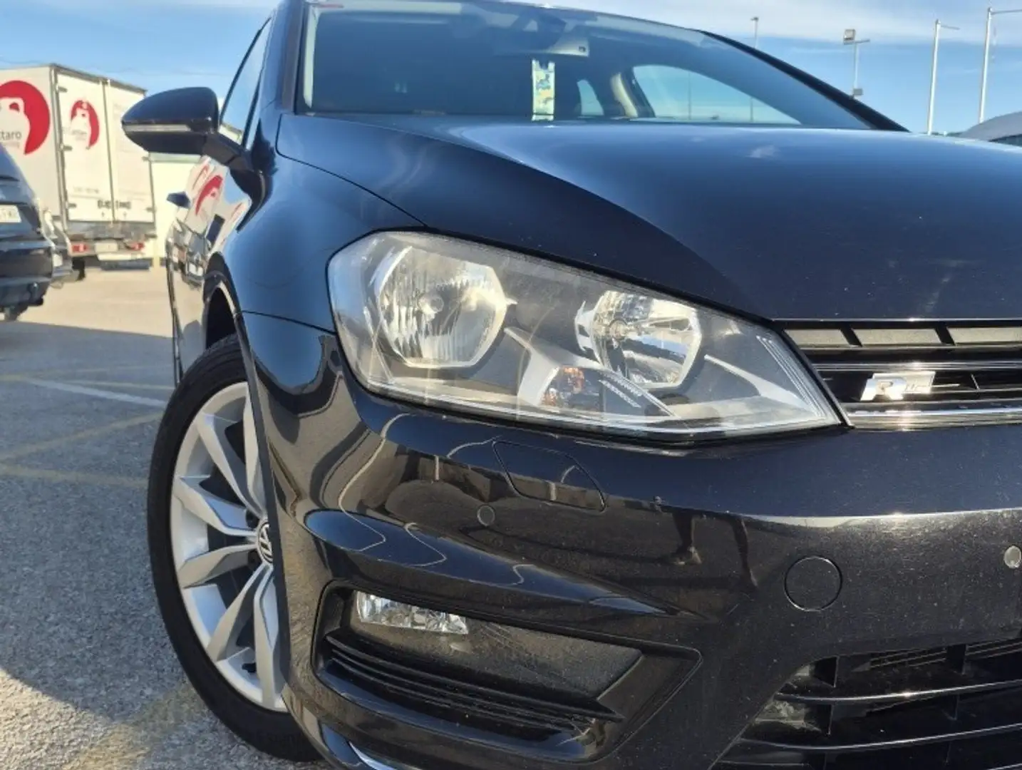 Volkswagen Golf Berlina Manual de 5 Puertas Negro - 2