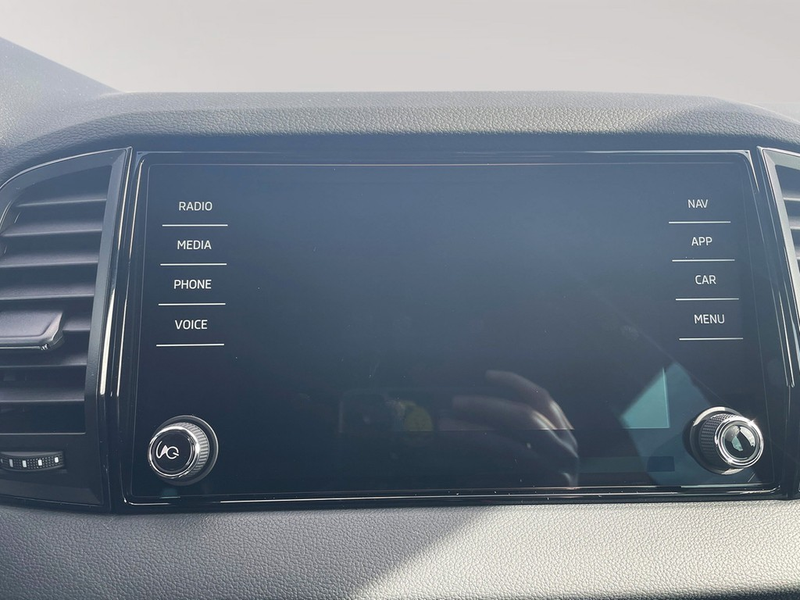 Skoda Karoq 1.5 TSI DSG Sportline DCC MATRIX*NAV*VIRTUAL*TE... — photo 13