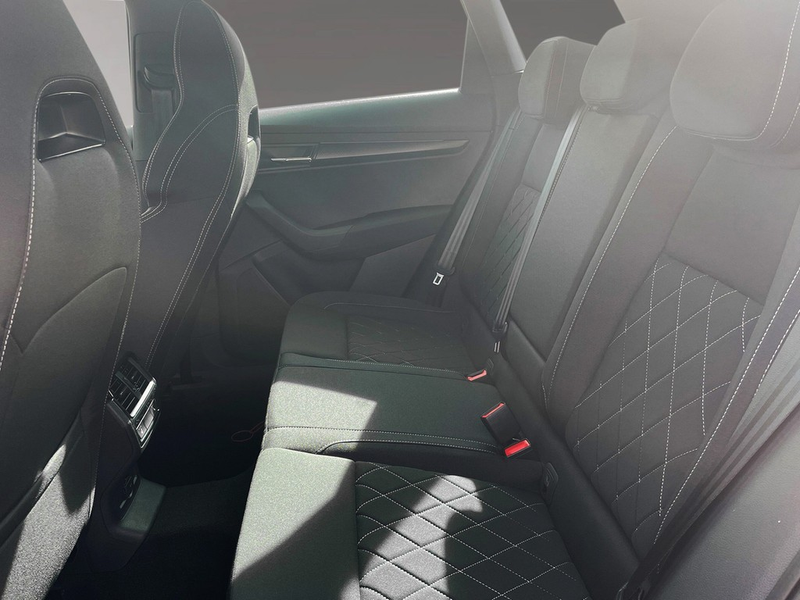Skoda Karoq 1.5 TSI DSG Sportline DCC MATRIX*NAV*VIRTUAL*TE... — photo 9