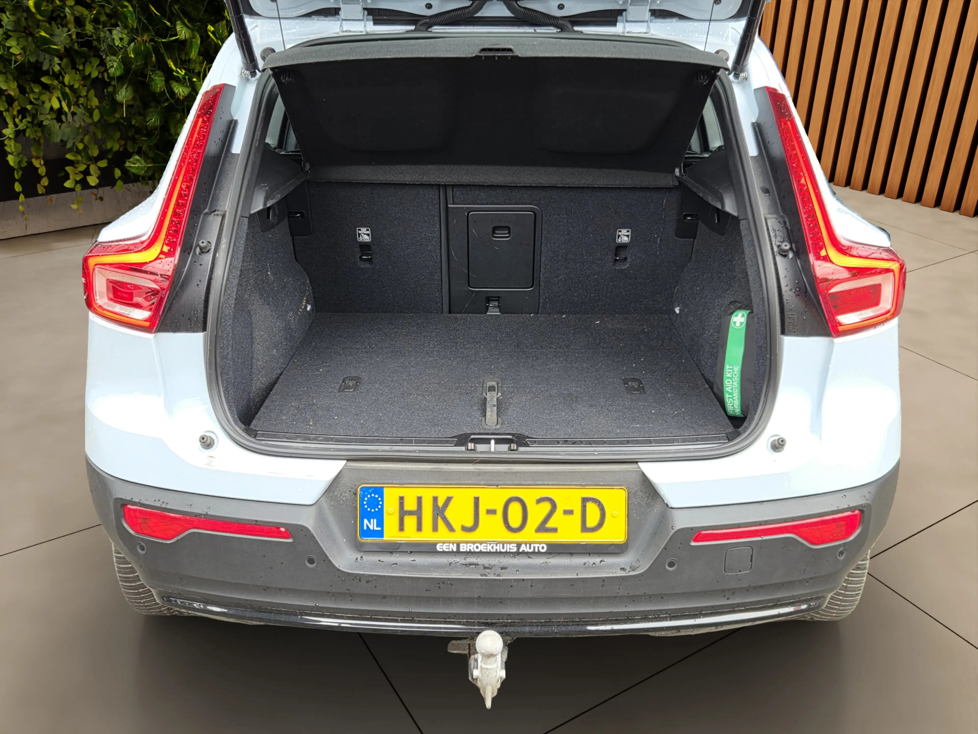Volvo EX40 Single Motor Extended Range Plus 82 kWh | Trekhaak — photo 7
