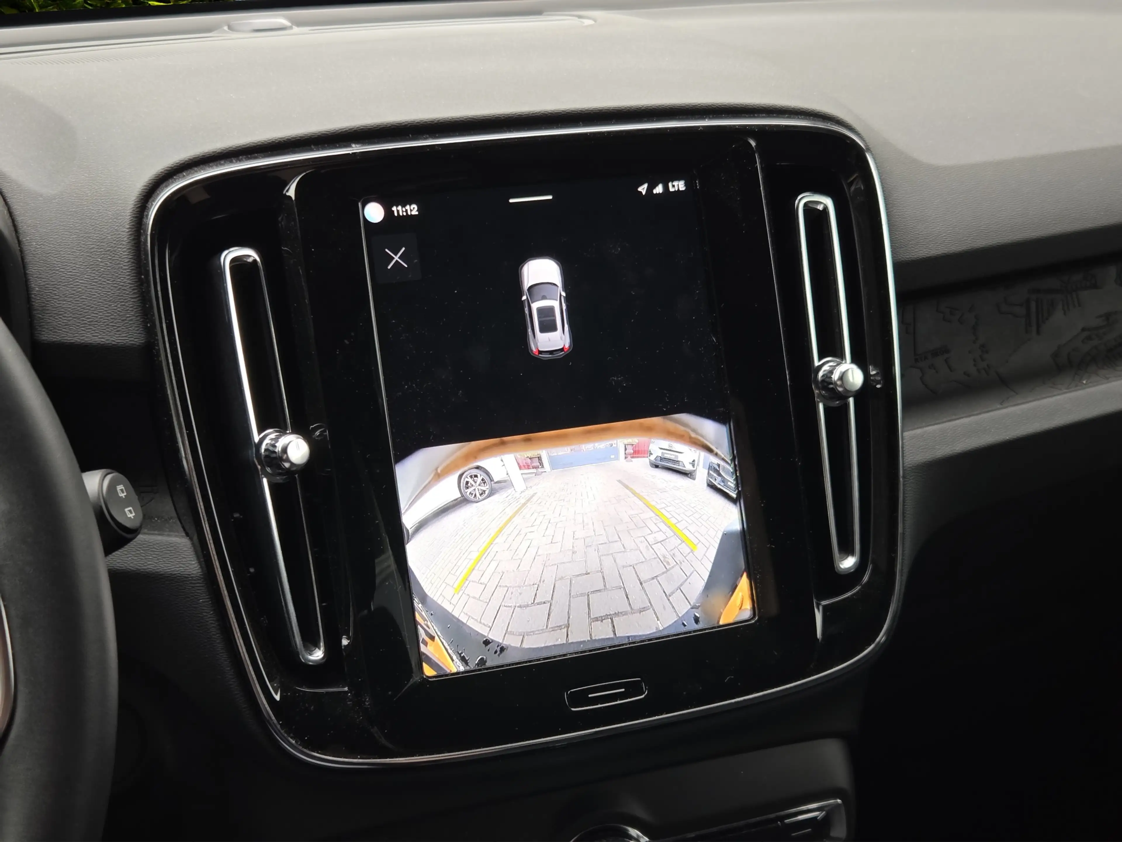 Volvo EX40 Single Motor Extended Range Plus 82 kWh | Trekhaak — photo 14