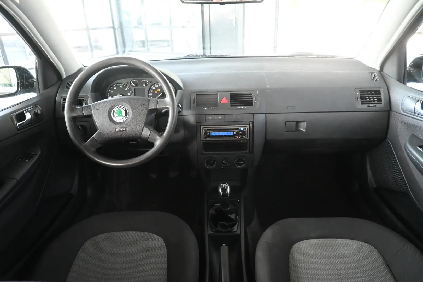 Skoda Fabia Combi 1.4-16V Choice Airco Cruise control PDC Elek Zwart - 2