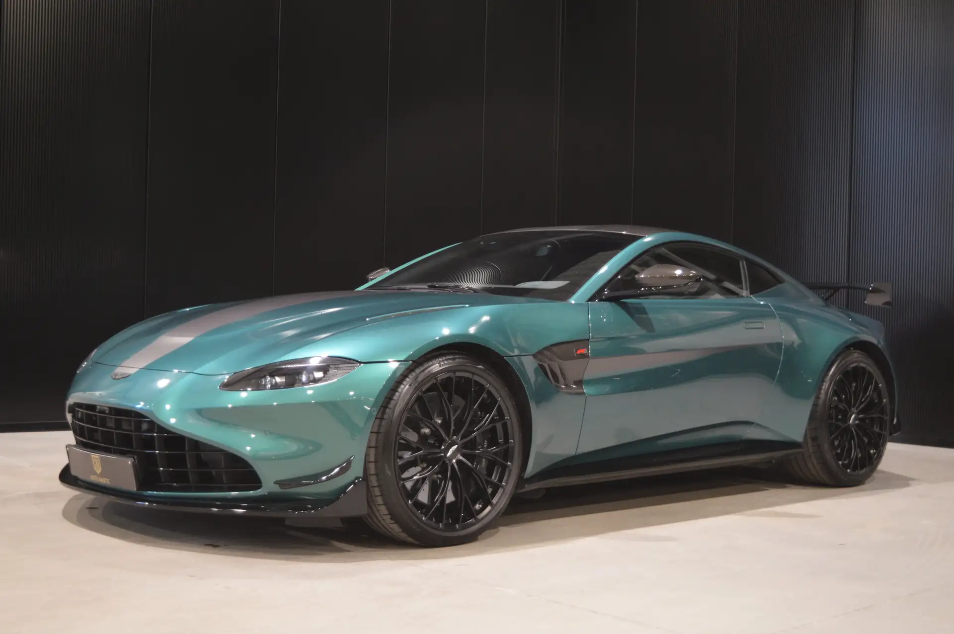 애스턴마틴 밴티지 V8 Coupe 2022 청록 사진 1
