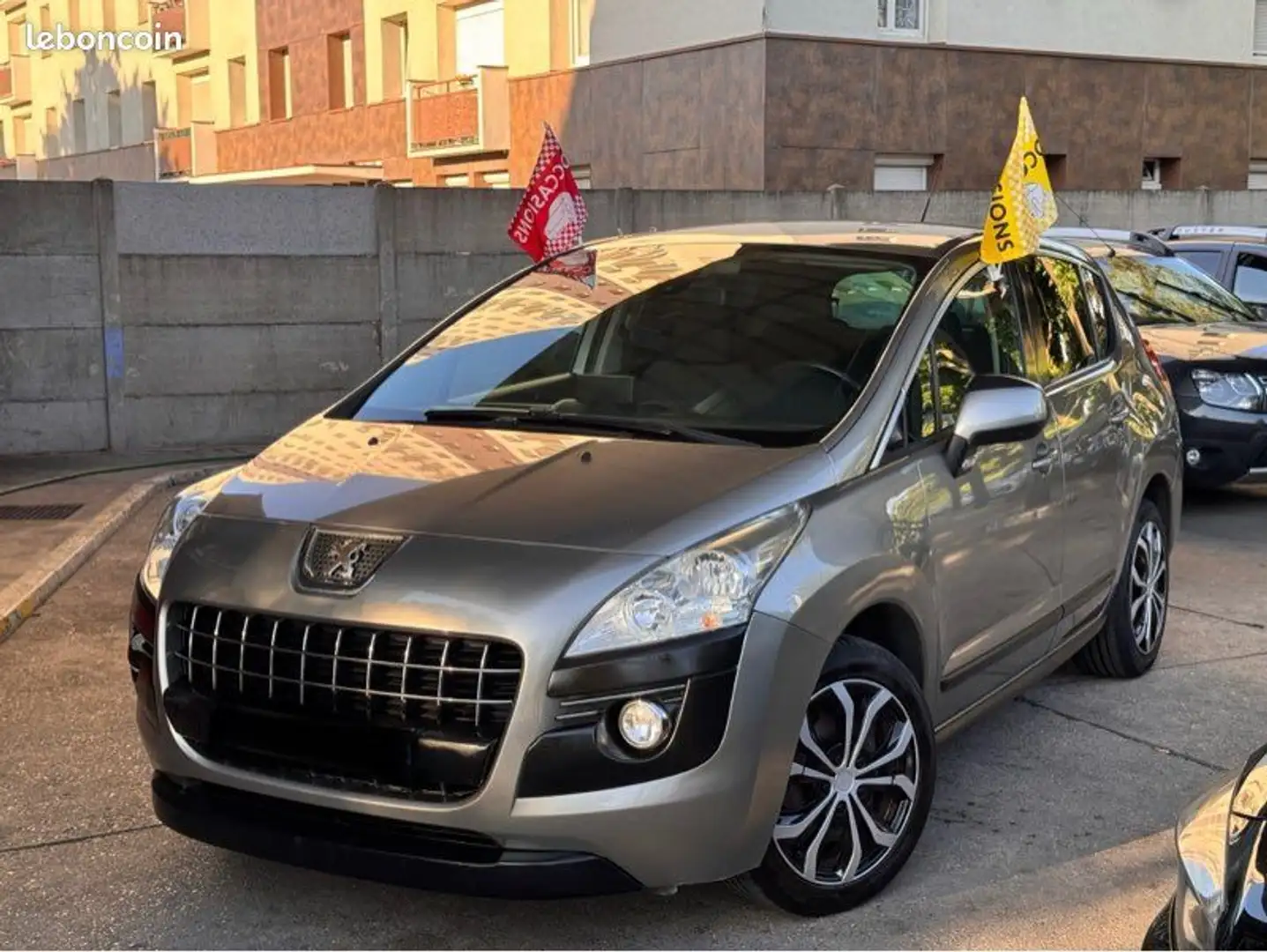 Peugeot 3008 1.6 HDi 110CV année 02-2010 à 3990 euro Beige - 1