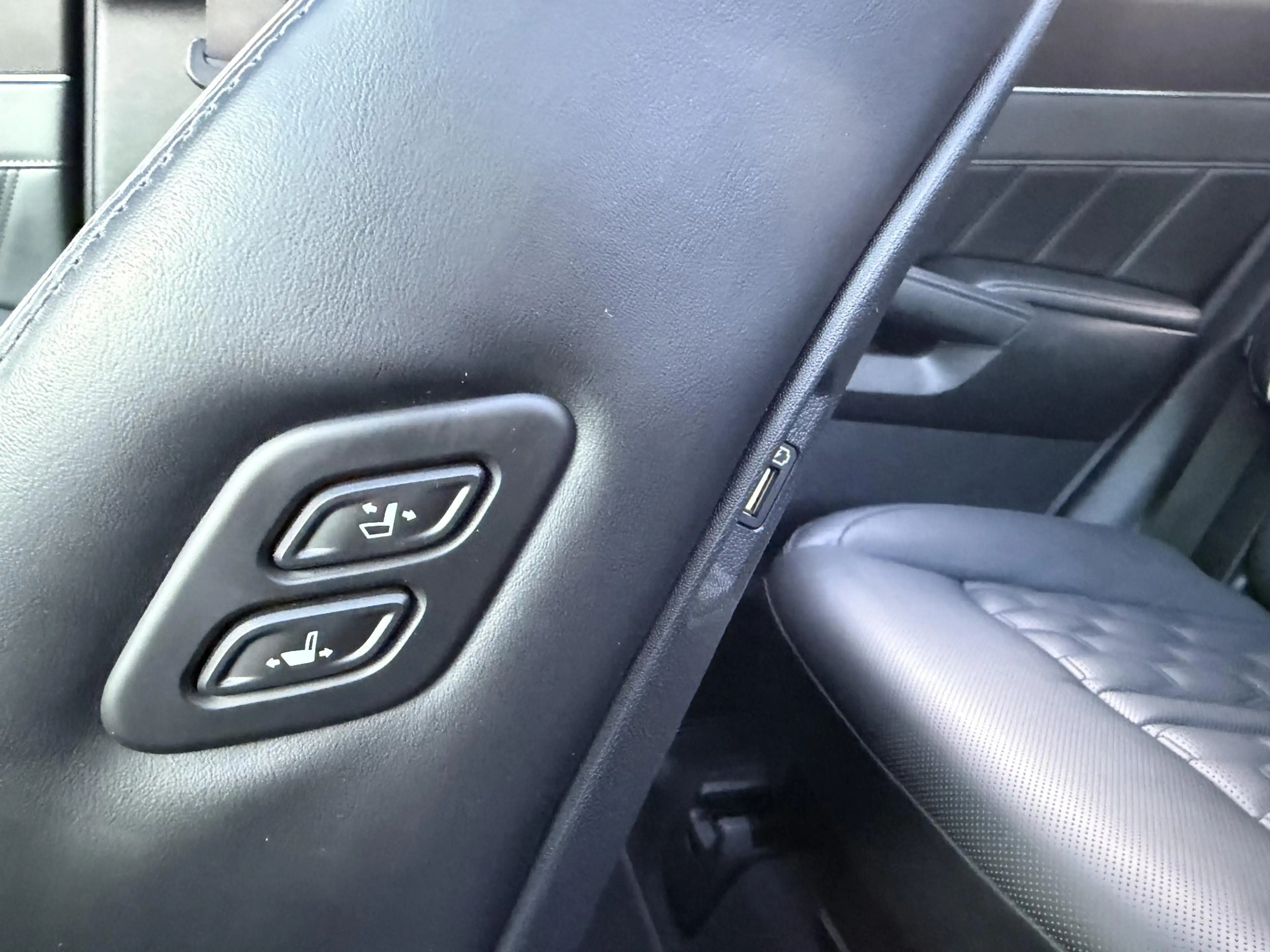 Kia Sorento 1.6 T-GDI Hybrid 2WD ExecutiveLine 7p. BOSE | LEDE — photo 24