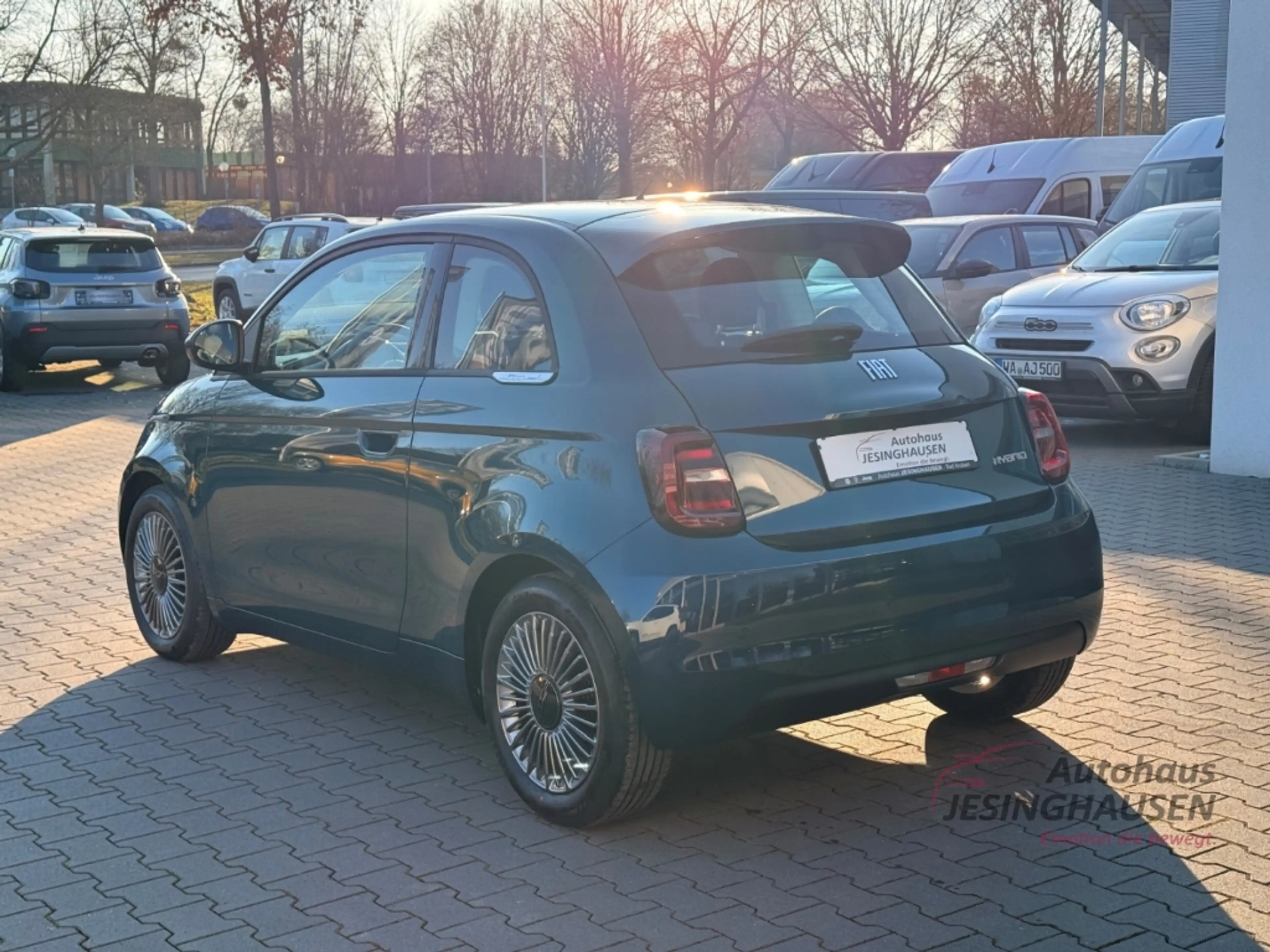Fiat 500 Torino+PDC+Klimaaut.+Keyless+Tempomat Digitales Co — photo 6