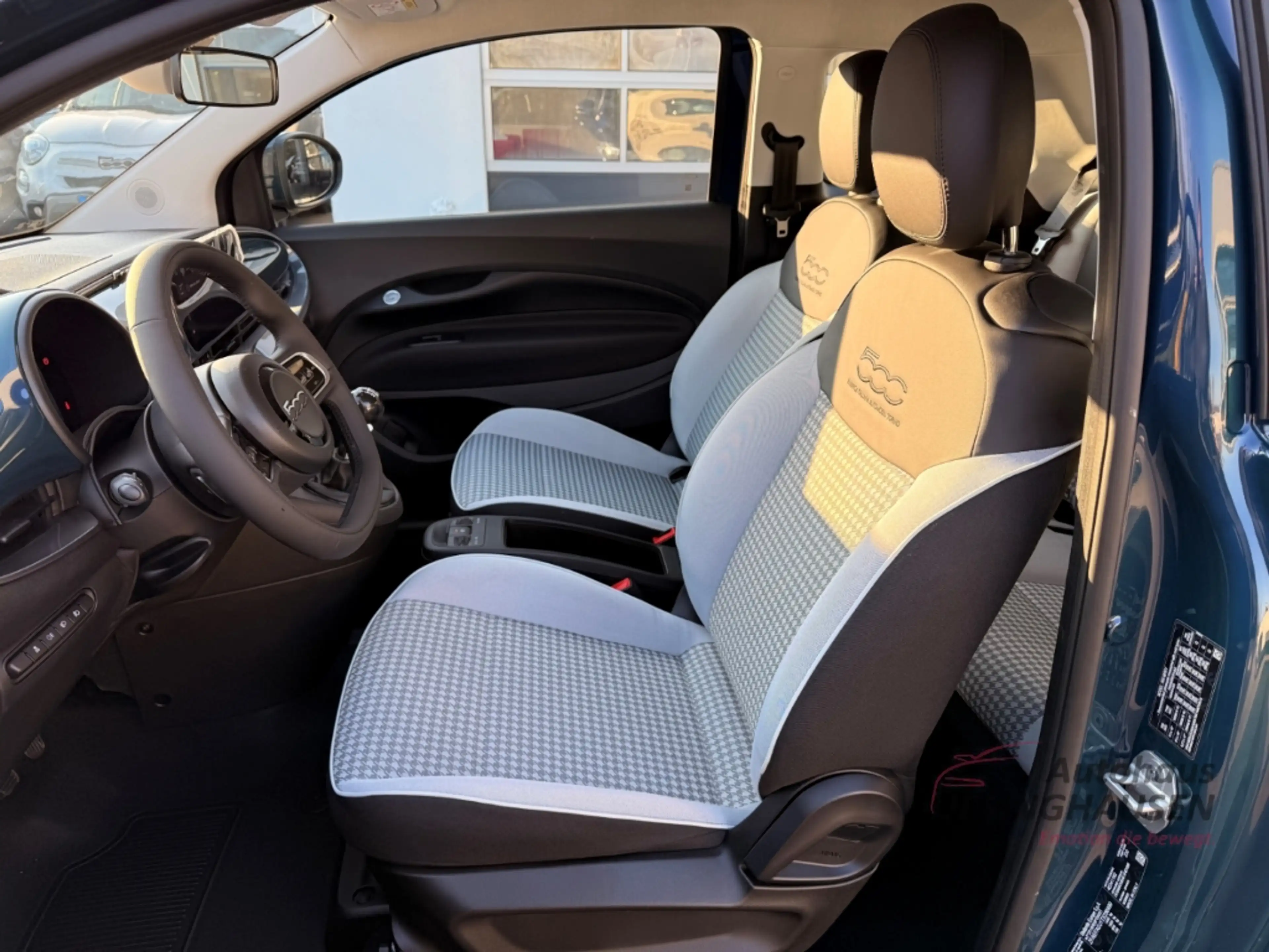 Fiat 500 Torino+PDC+Klimaaut.+Keyless+Tempomat Digitales Co — photo 9