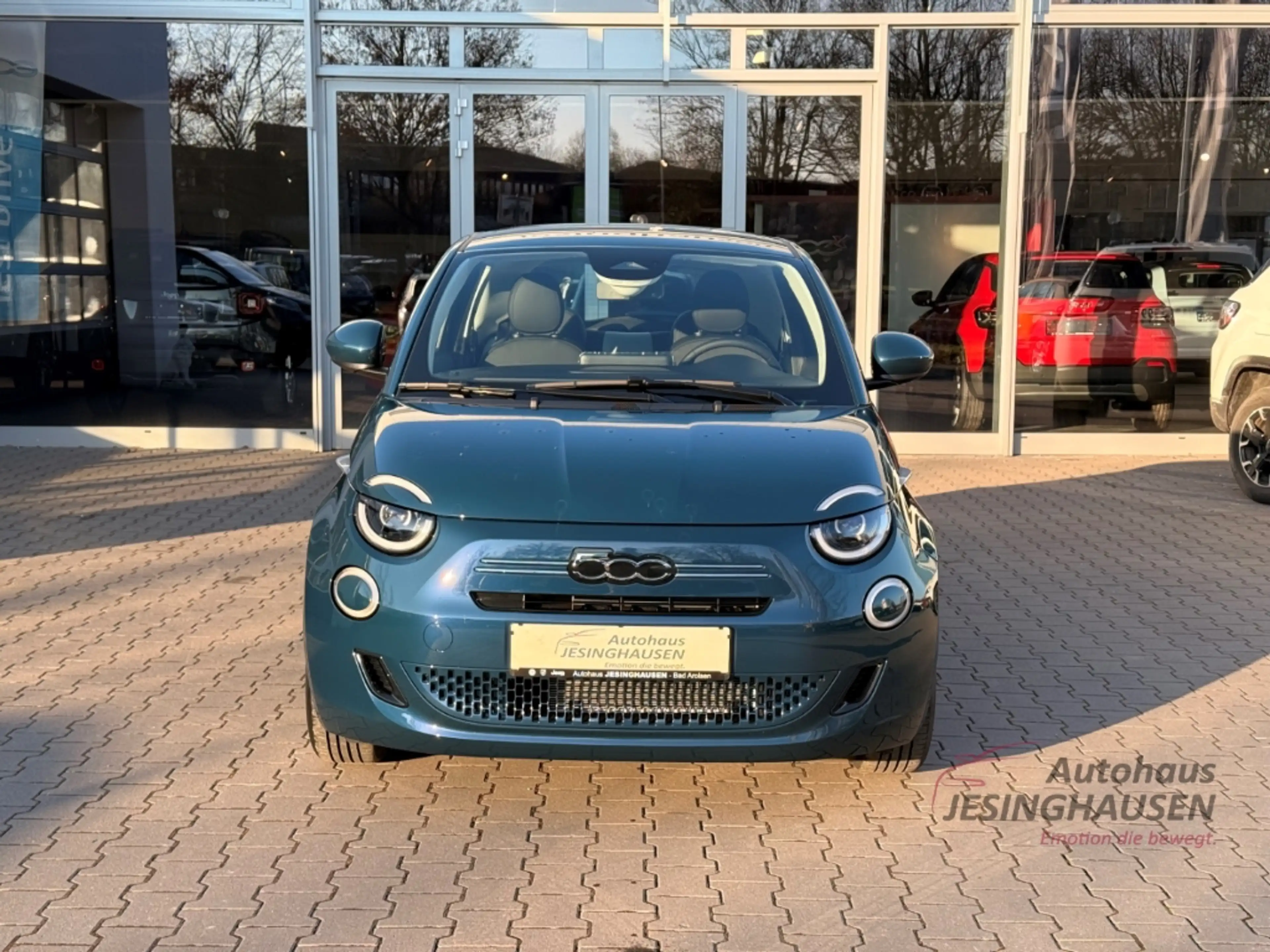 Fiat 500 Torino+PDC+Klimaaut.+Keyless+Tempomat Digitales Co — photo 2