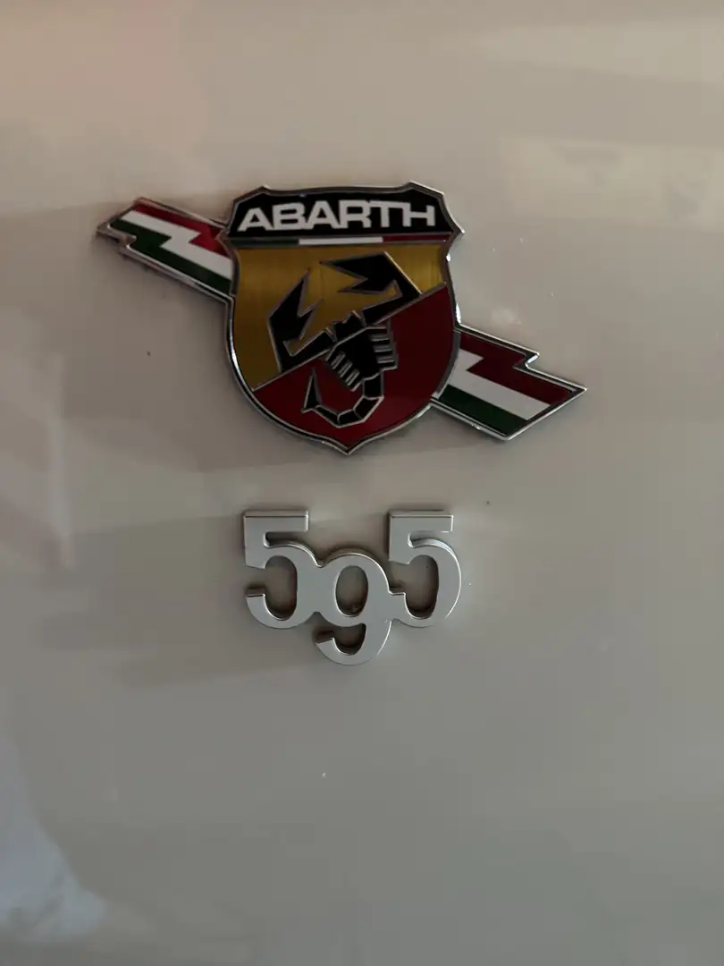 Fiat 500 Abarth 1.4 T-Jet Turbo Competizione (180 PK) Weiß - 2