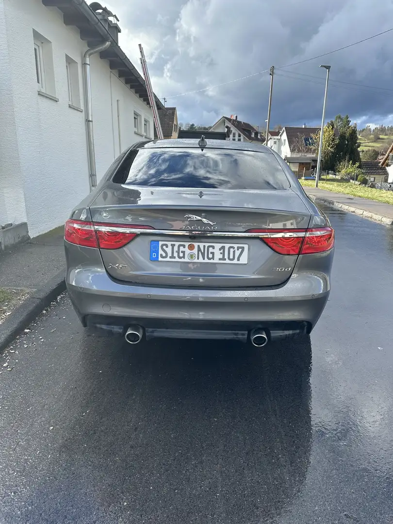 Jaguar XF 30d Aut. Prestige 21zoll Leder - 2