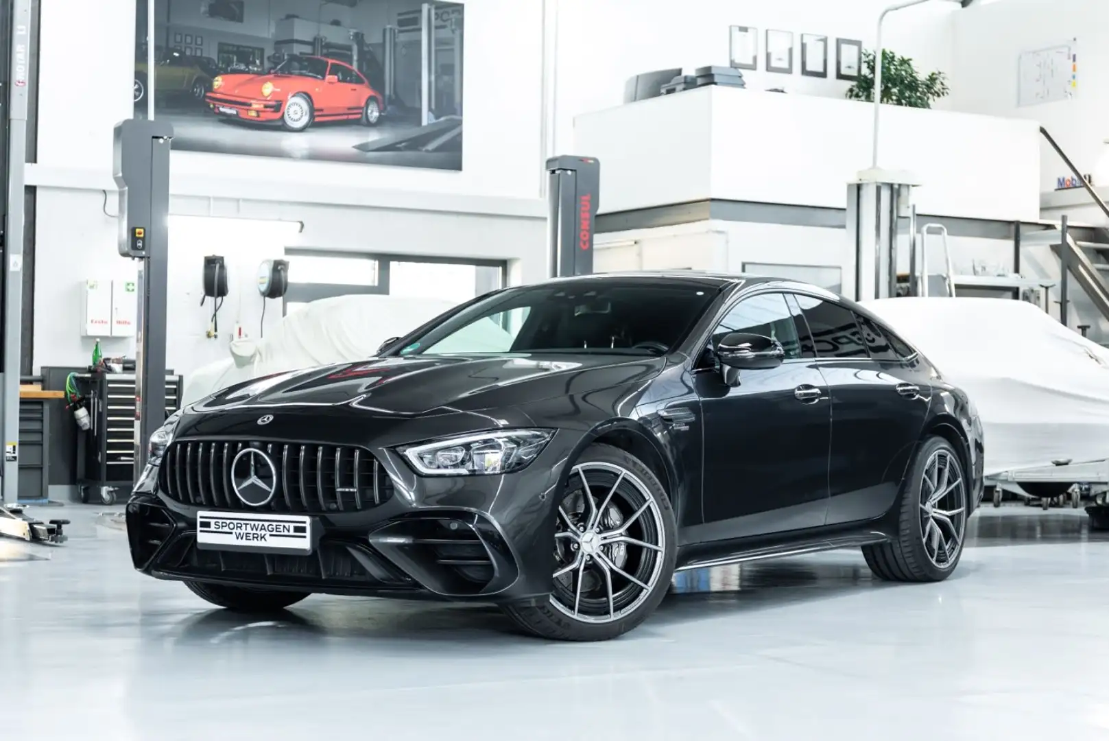 Mercedes-Benz AMG GT 53 4Matic+ I Burmester I LED I HuD I 2.Hd Grau - 1