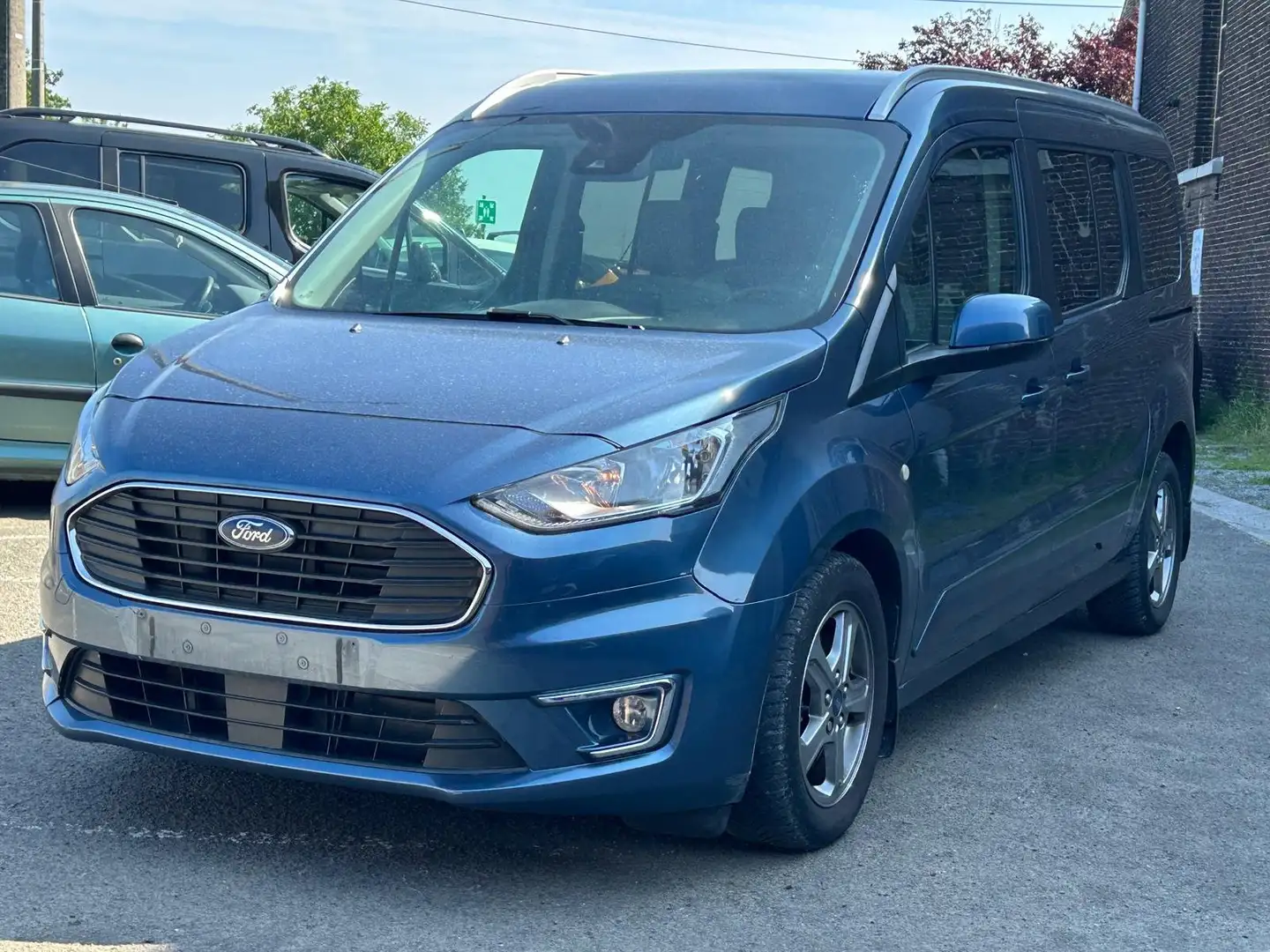 Ford Tourneo Connect Grand Tourneo Connect 1.5 TDCi Titanium 7 PLACES Blauw - 1