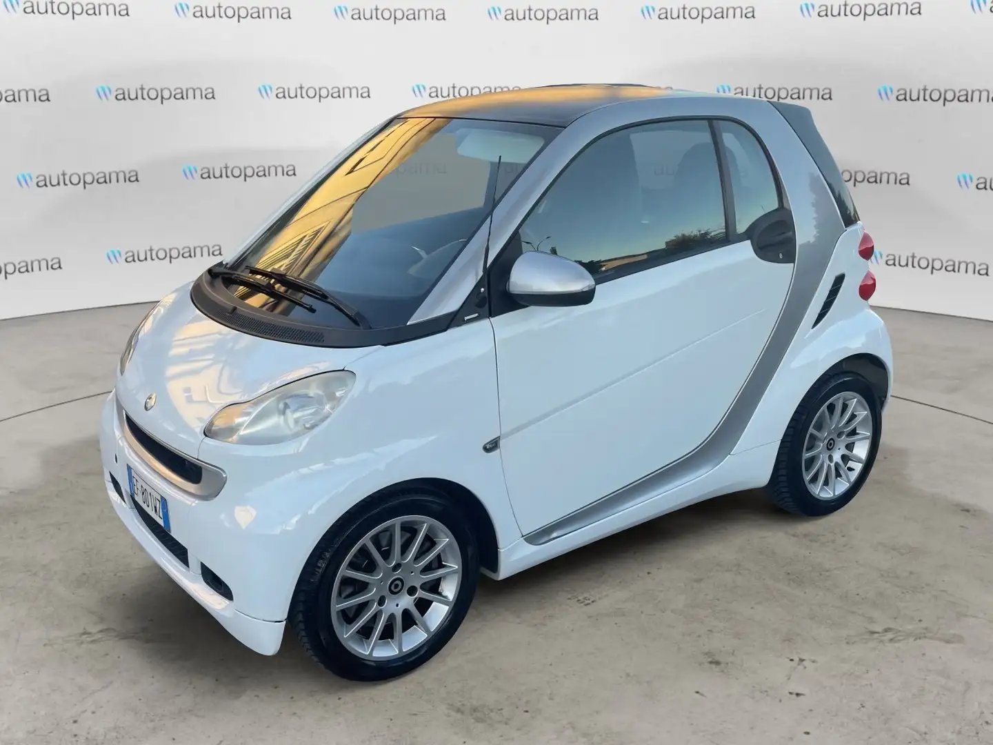 smart forTwo fortwo 1000 52 kW MHD coupé Bianco - 2