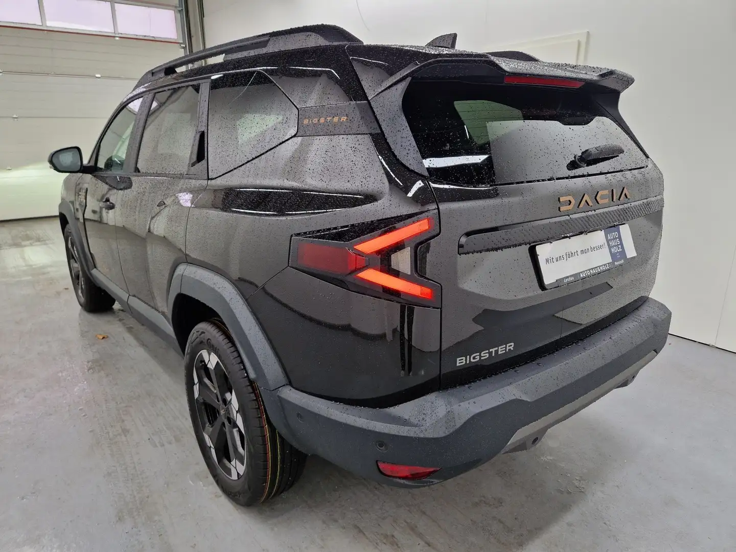 Dacia Bigster Extreme MHEV-G 140 Winter-Plus Schwarz - 2