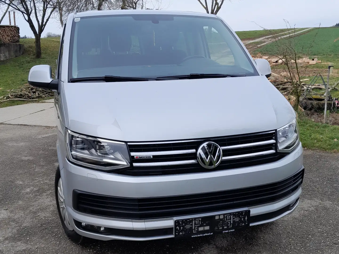 Volkswagen T6 Kombi LR+2,0+TDI+4Motion+Standheizung usw... Silber - 1