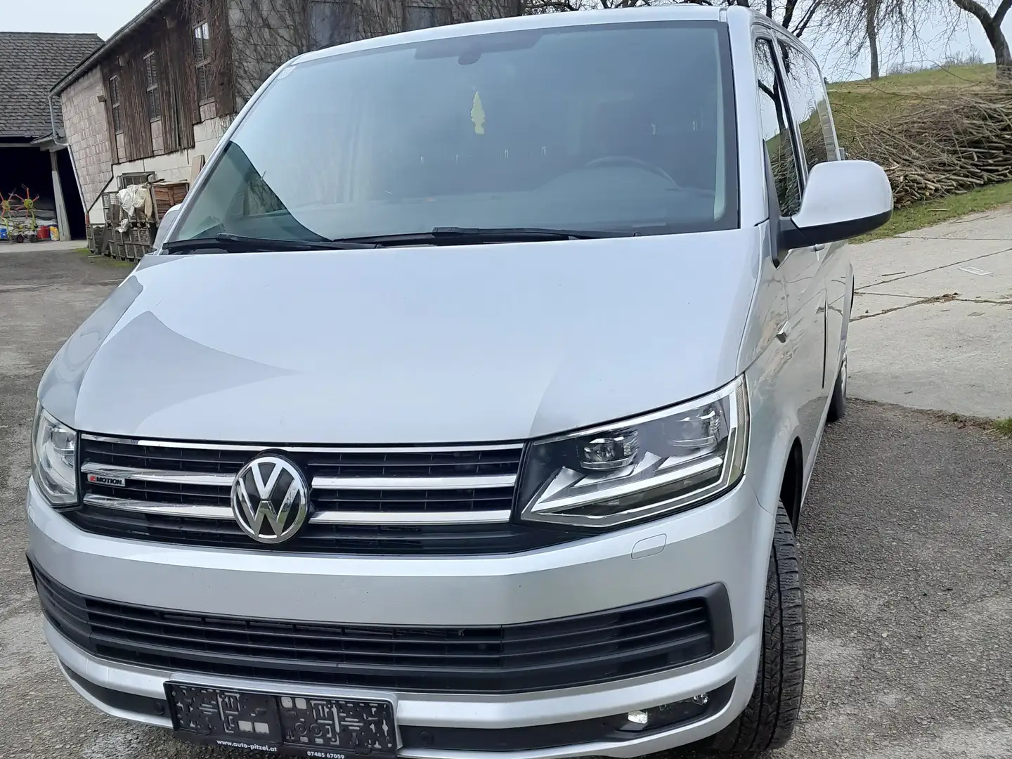 Volkswagen T6 Kombi LR+2,0+TDI+4Motion+Standheizung usw... Silber - 2