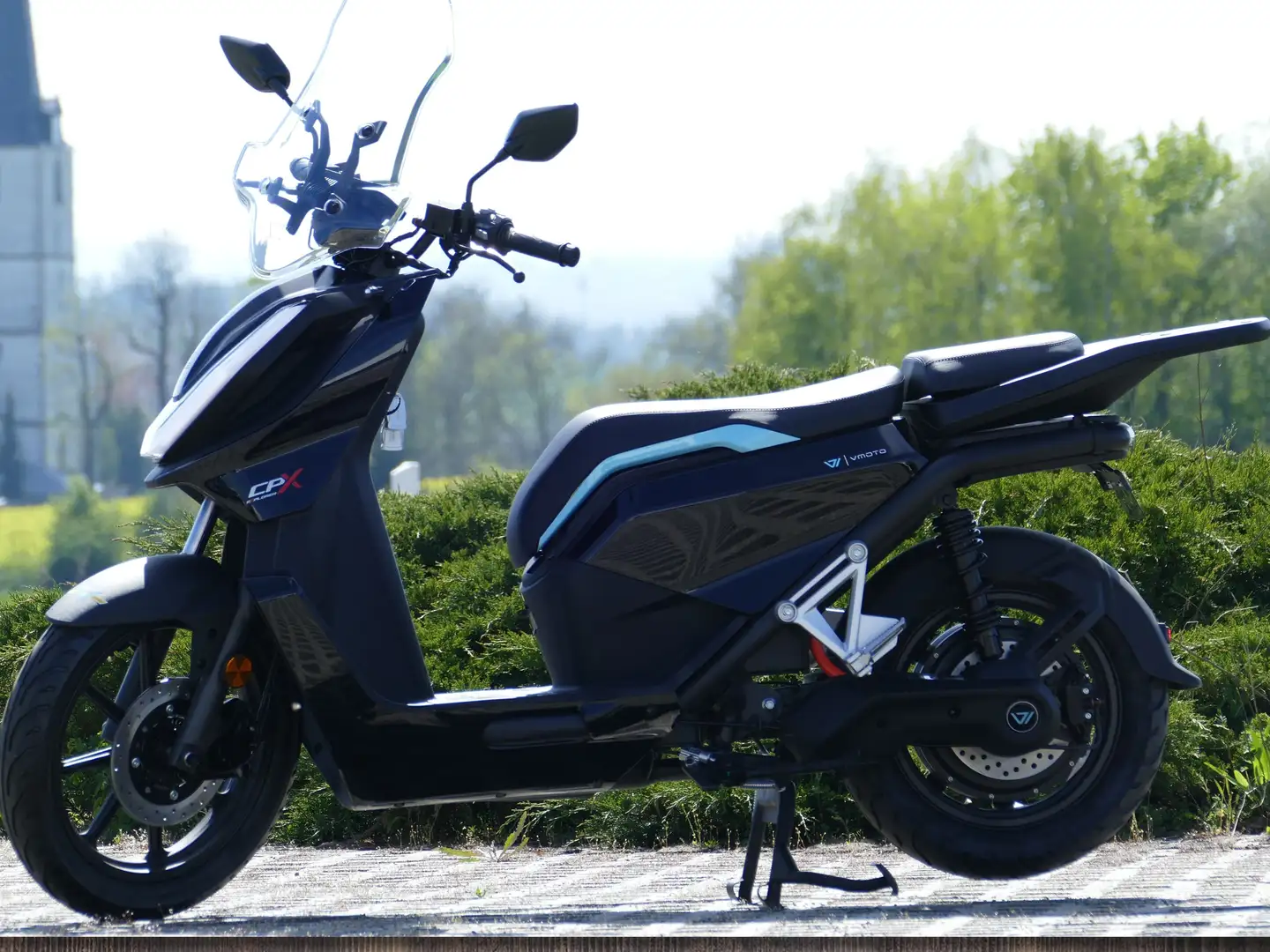 Super Soco CPX VMOTO Elektroroller A1 - 105 km/h Negro - 1