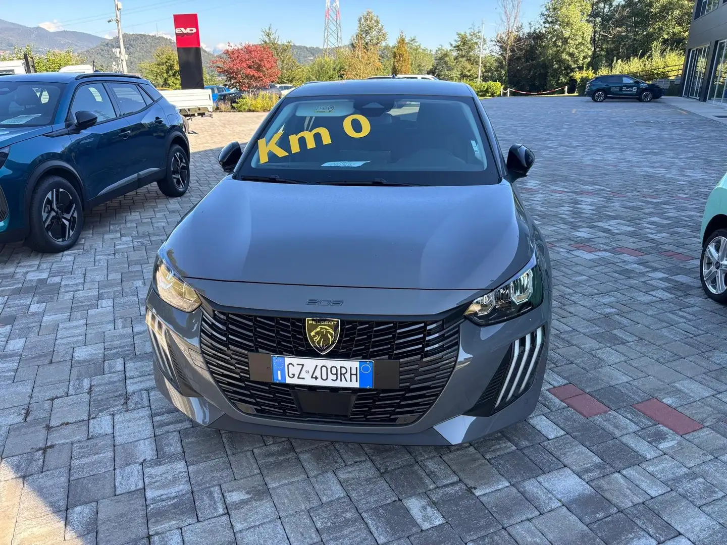 Peugeot 208 208 II 2023 1.2 hybrid Allure 110cv e-dcs 6 Grijs - 2
