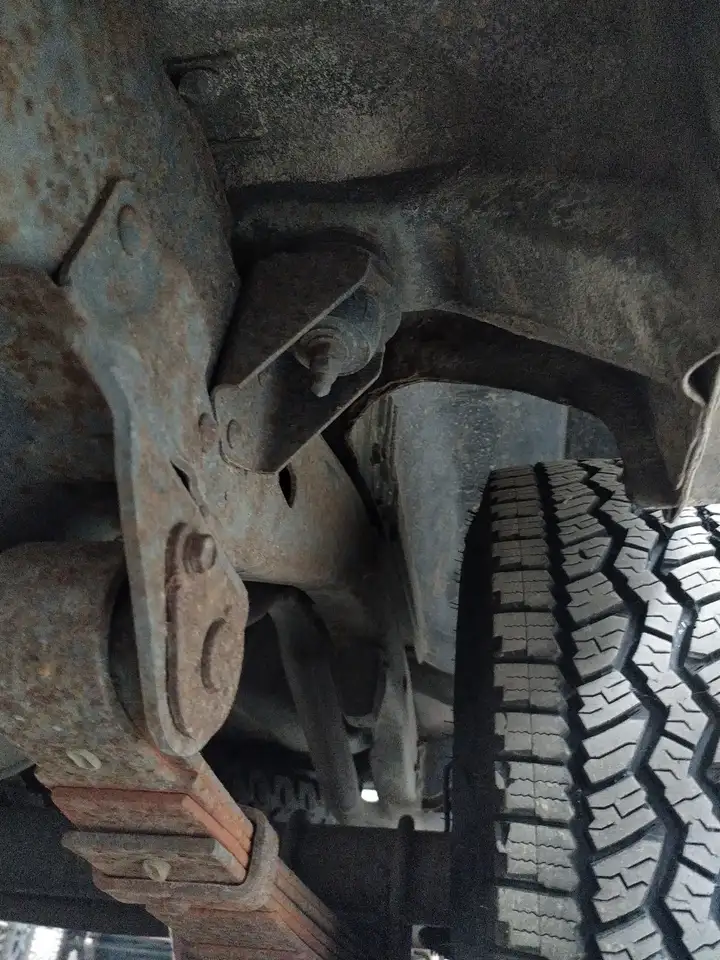 Toyota Land Cruiser HJ 61, foto 8