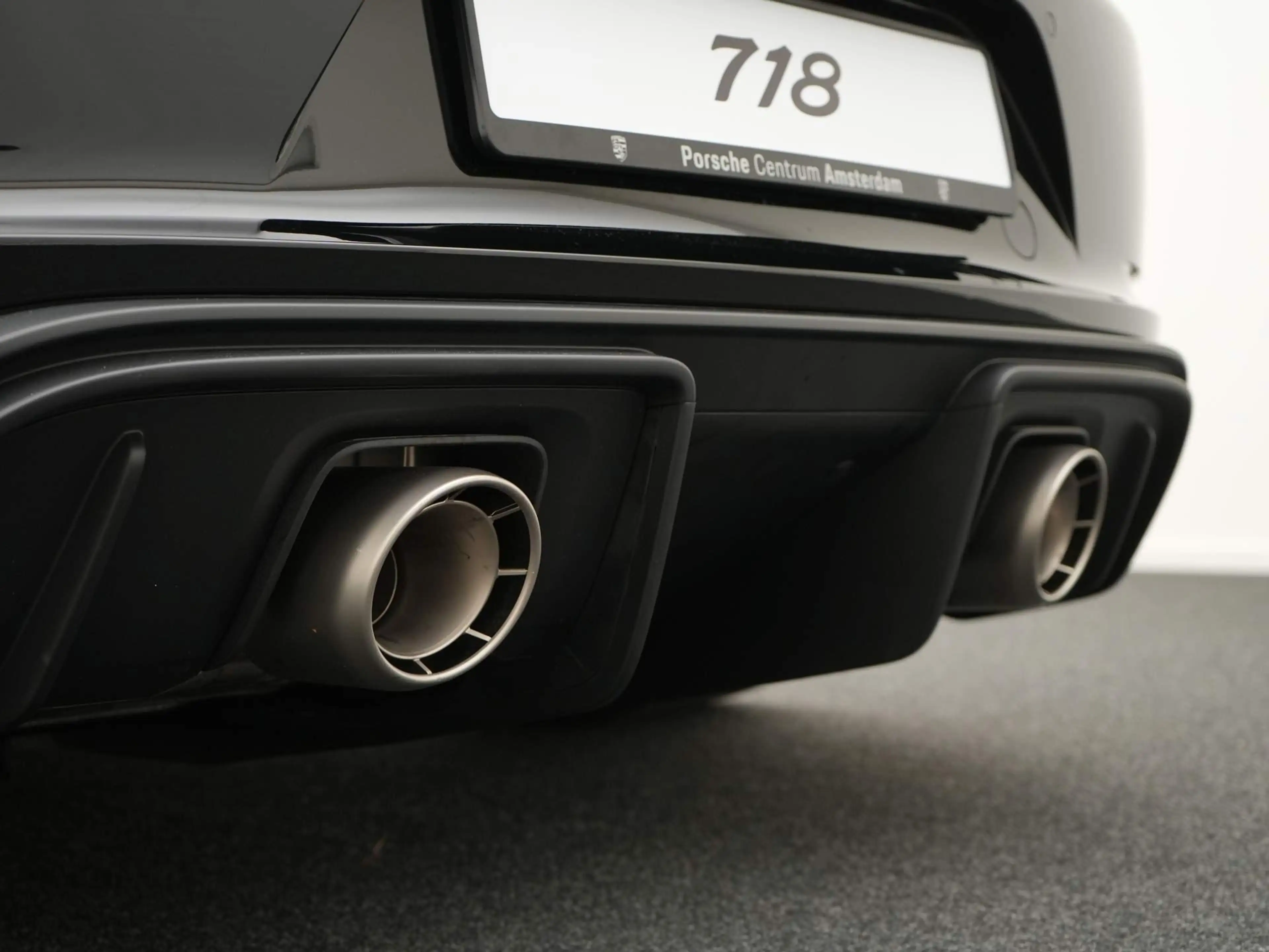 Porsche 718 Spyder RS — photo 7