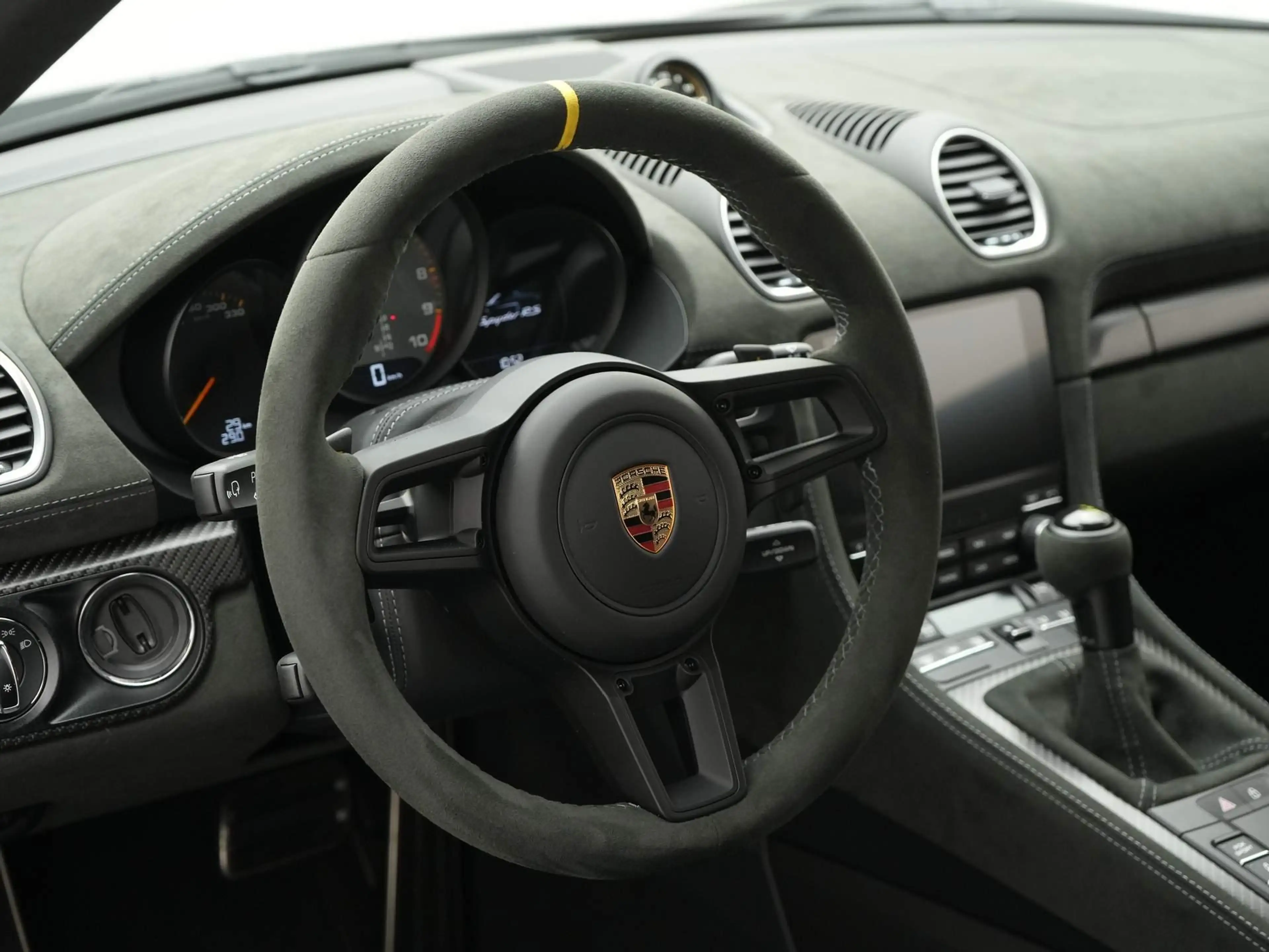 Porsche 718 Spyder RS — photo 4