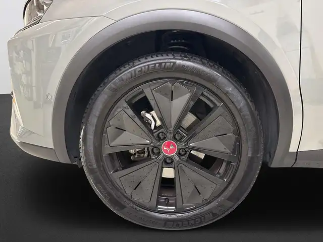 DS Automobiles DS 7 view 8