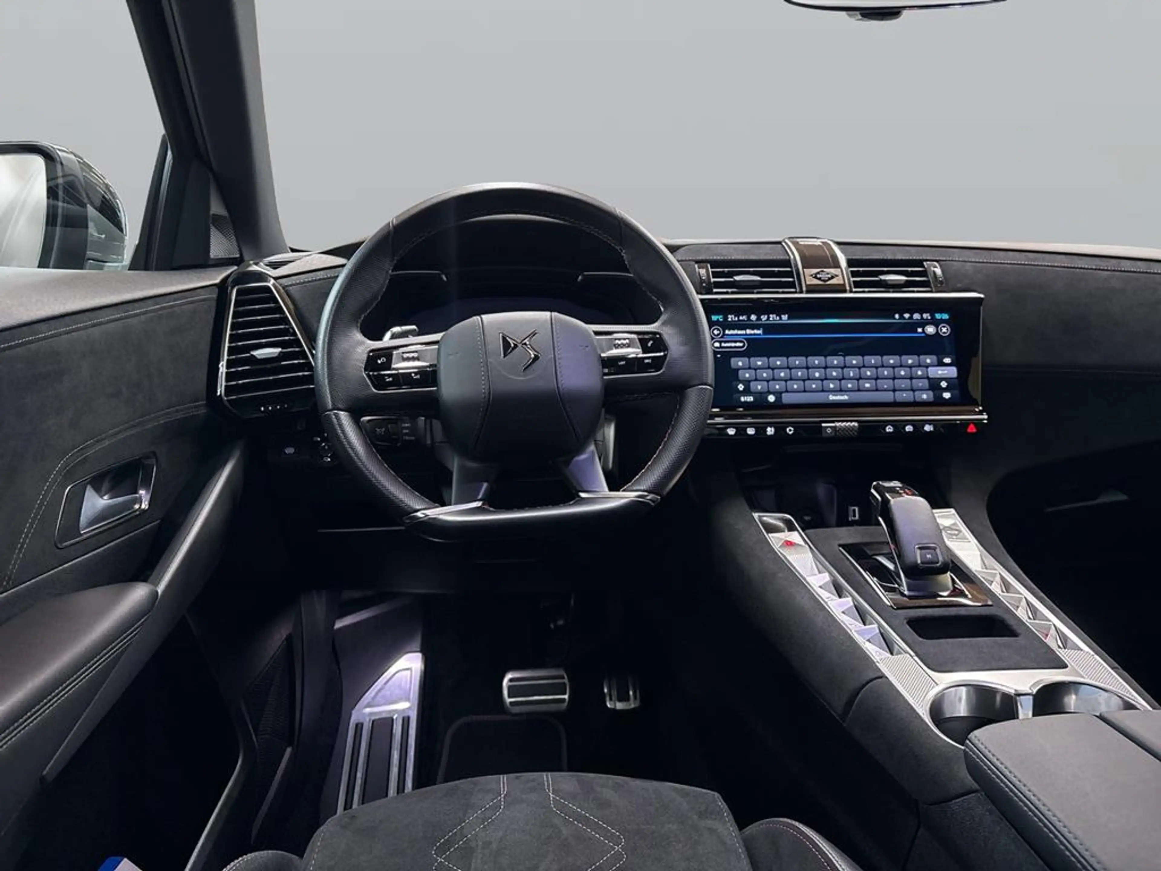 DS Automobiles DS 7 DS 7 PERFORMANCE LINE + BlueHDI 130 — photo 13