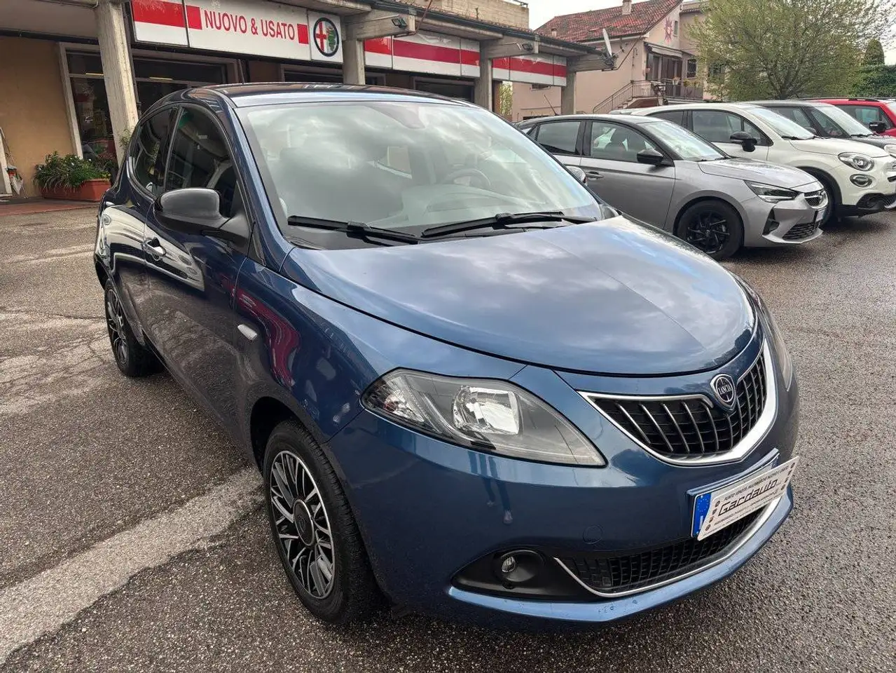 Lancia Ypsilon 2024 — фото 8