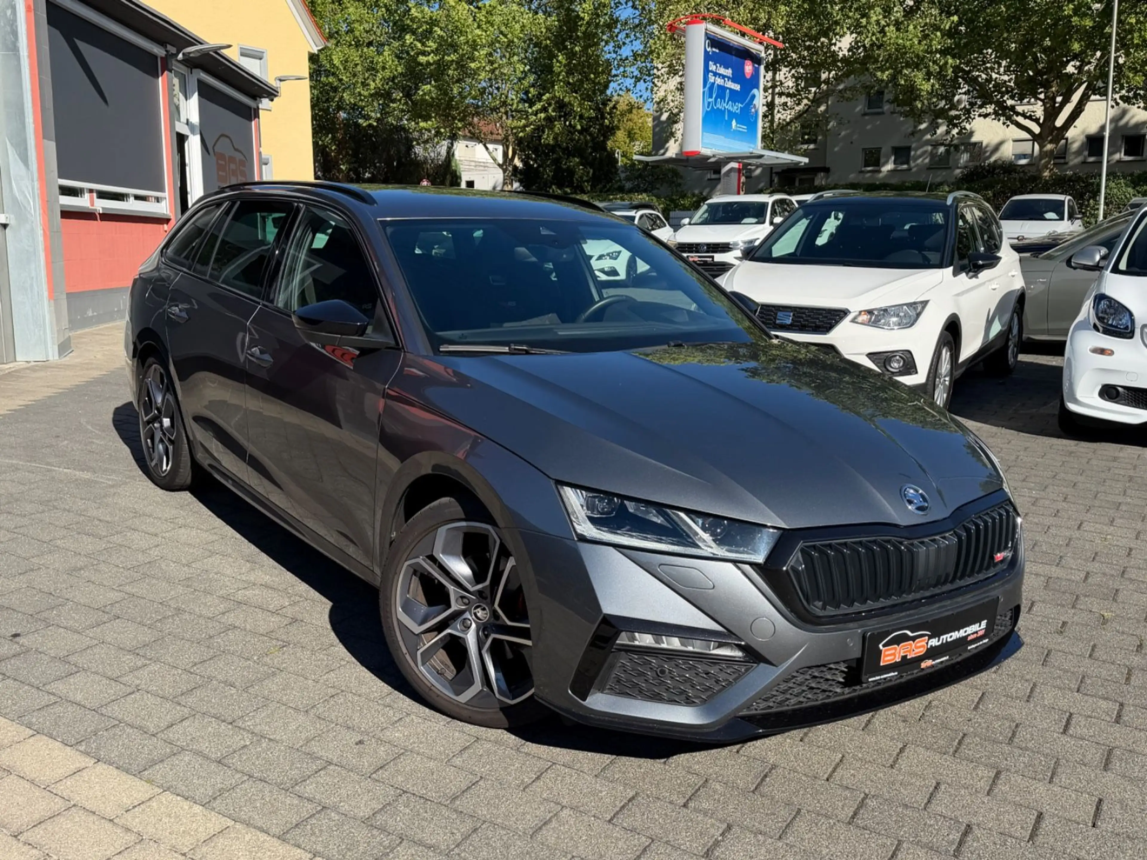 Skoda Octavia Combi RS*HUD*NAVI*LED*ACC*KAM*TOP*DCC* — photo 3