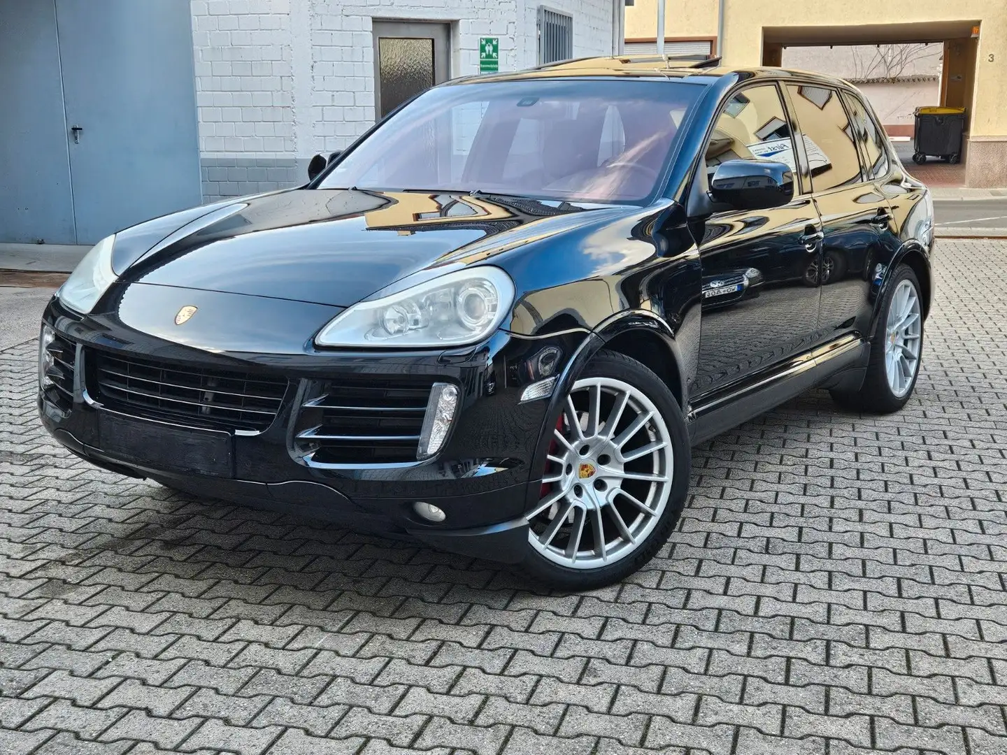 Porsche Cayenne S LPG-Autogas/Leder/Navi/Xenon Zwart - 1