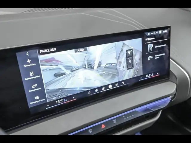 BMW X3 view 14