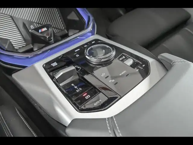 BMW X3 view 10