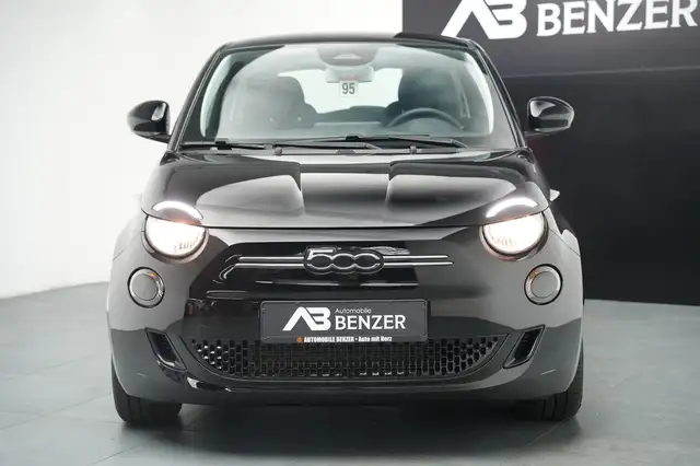 Fiat 500 view 2