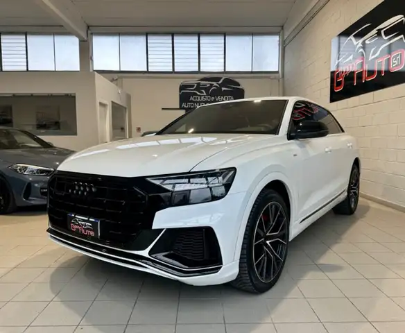 Audi Q8 50 TDI 286CV quattro tiptronic *S-LINE*B&O*