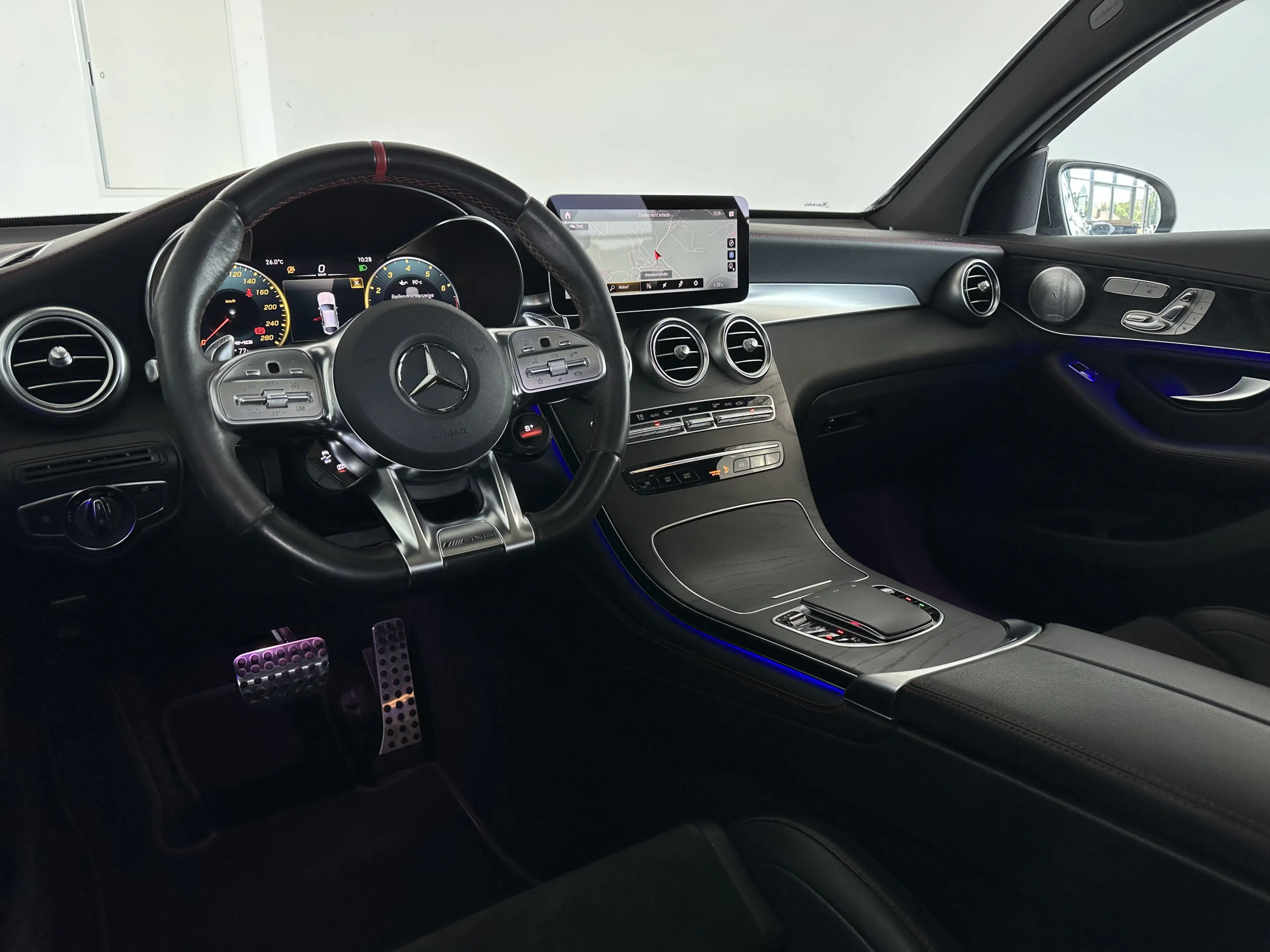 Mercedes-Benz GLC 43 AMG Coupe 4Matic |BURM|S.DACH|ACC|RKAMERA — photo 10
