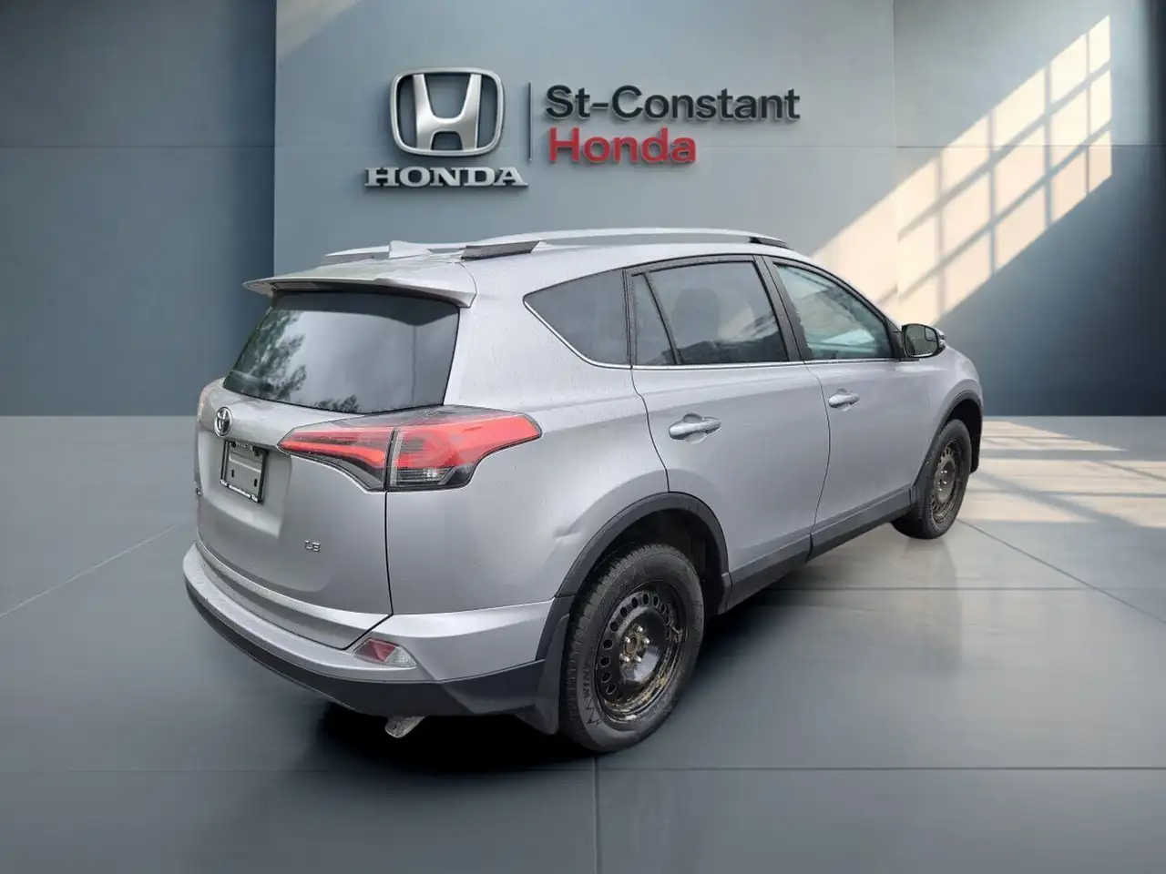 Toyota RAV 4 снимка Toyota RAV 4