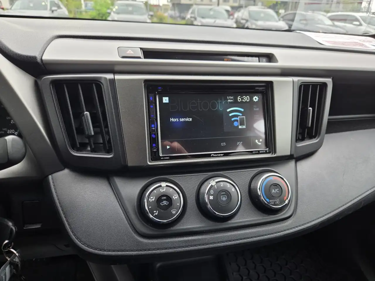 Toyota RAV 4 снимка Toyota RAV 4