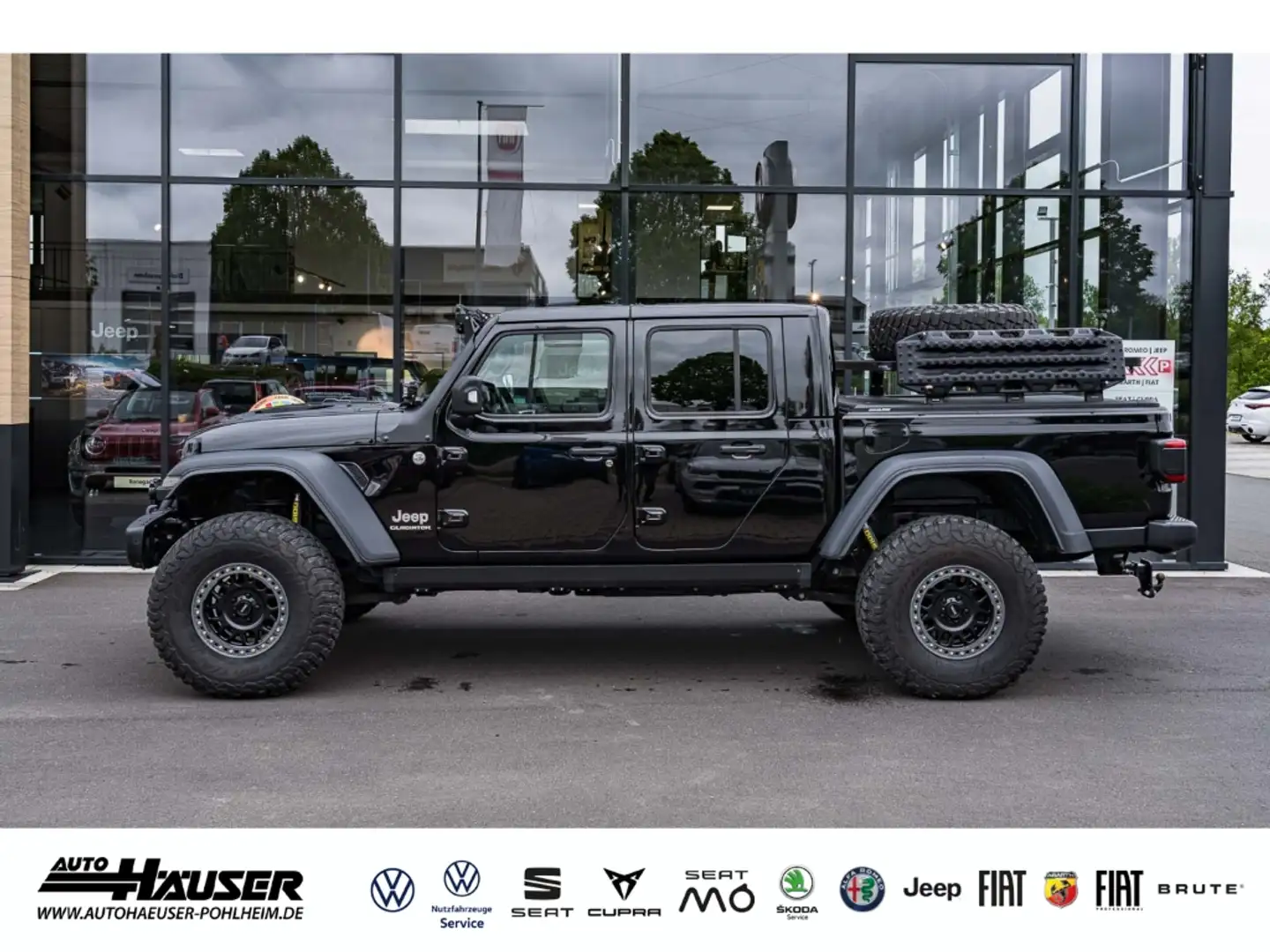 Jeep Gladiator Overland 4WD 3.0 V6 CRD AT8 UMBAU EINZELSTÜCK LIGH Black - 2