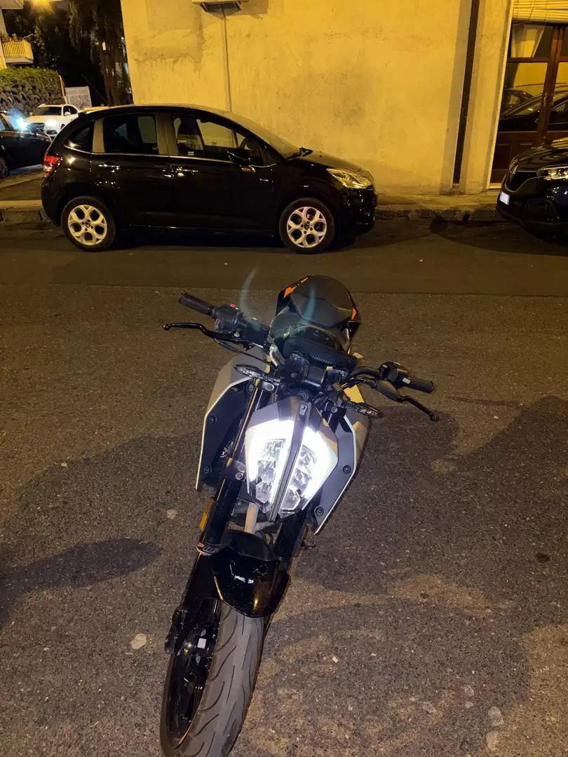 KTM 125 Duke Szürke - 2