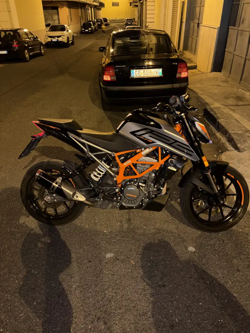 KTM 125 Duke Szürke - 1